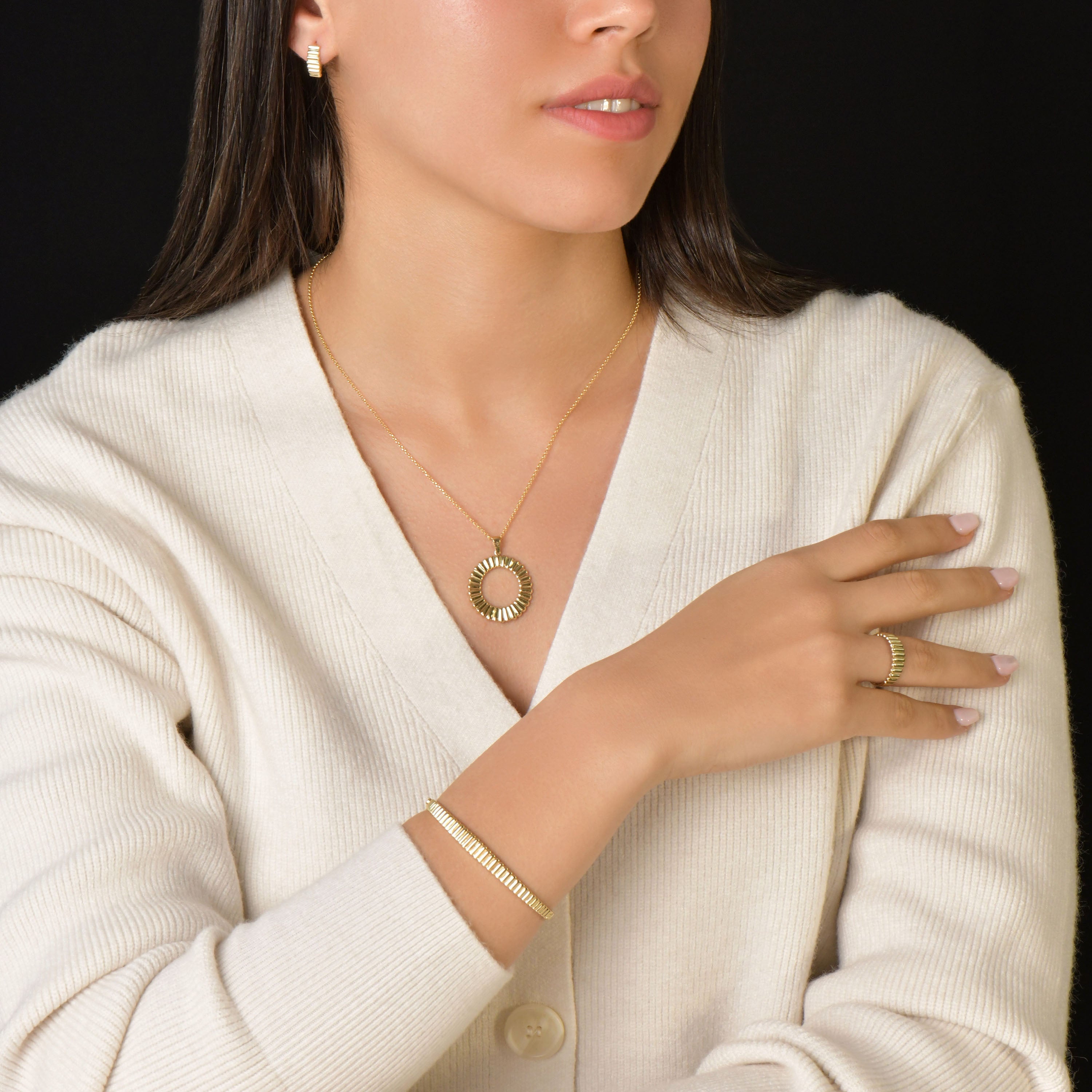 Ensemble en OR 18K 01