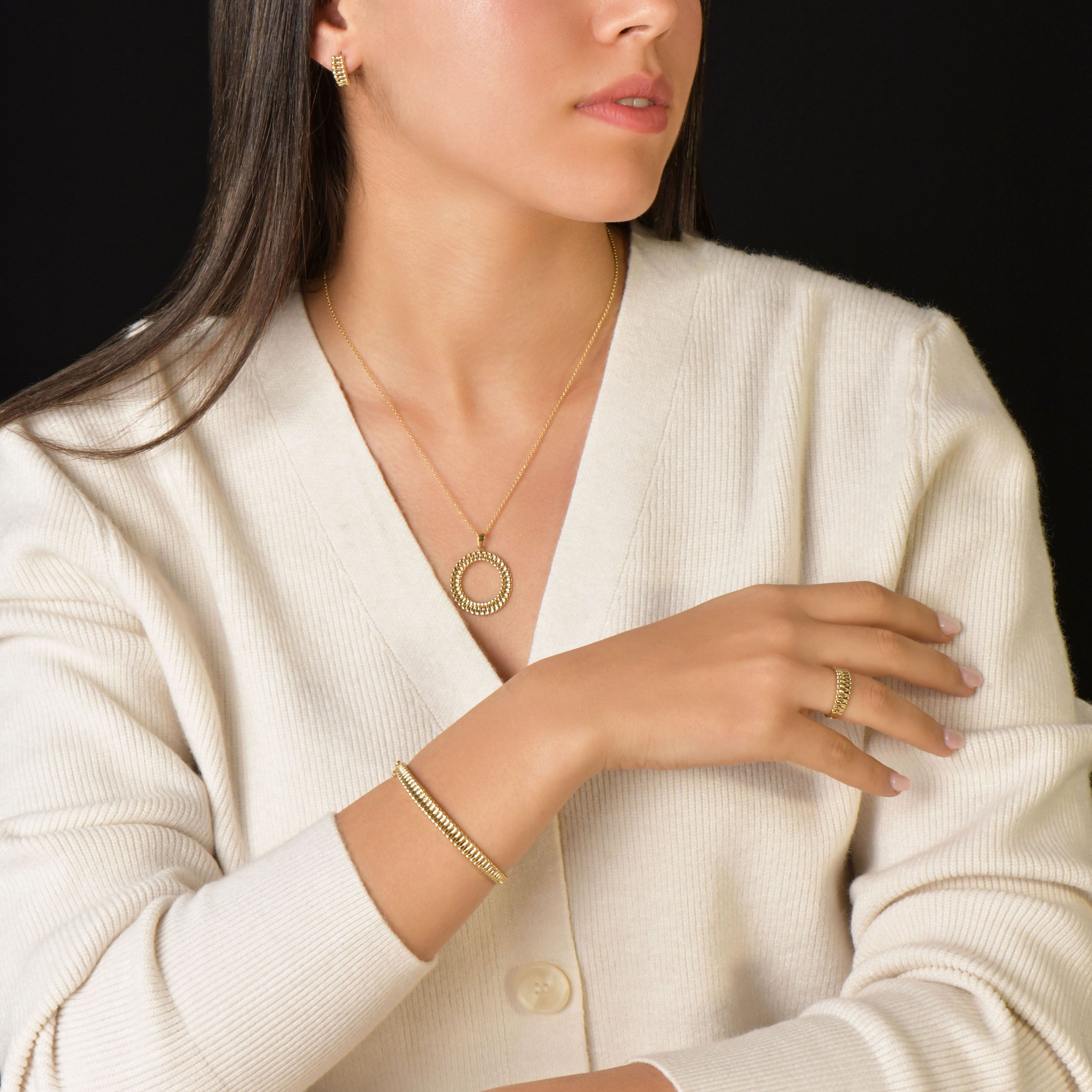 Ensemble en OR 18K 03